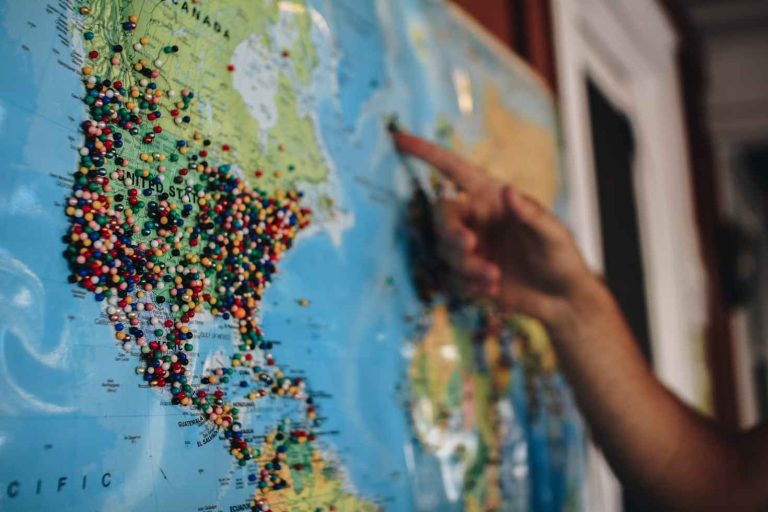 How to Use Data Scraping Tools for Smarter Travel Planning