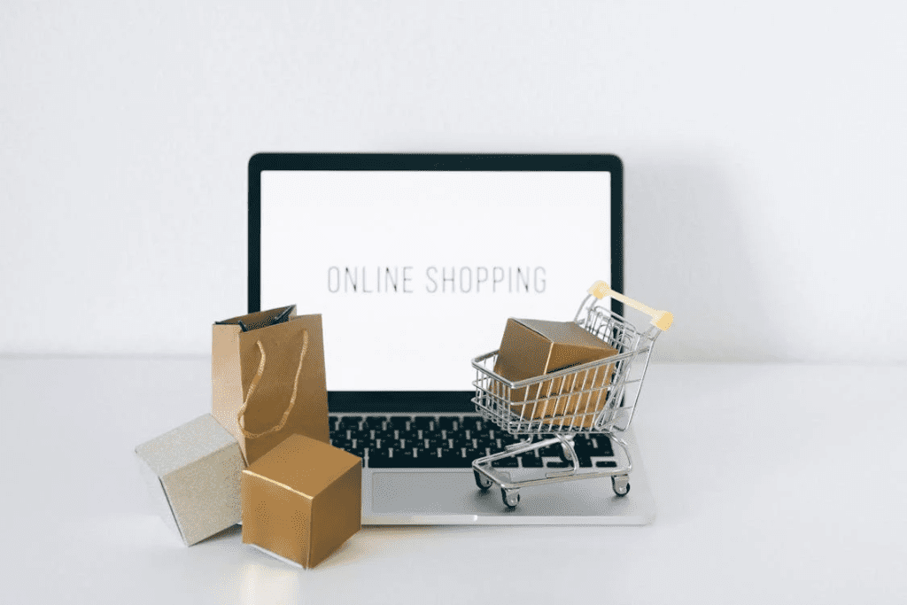 Shopify vs WooCommerce: A Cost-Benefit Analysis for Scaling Brands “Building on Their Shopify Alternatives”